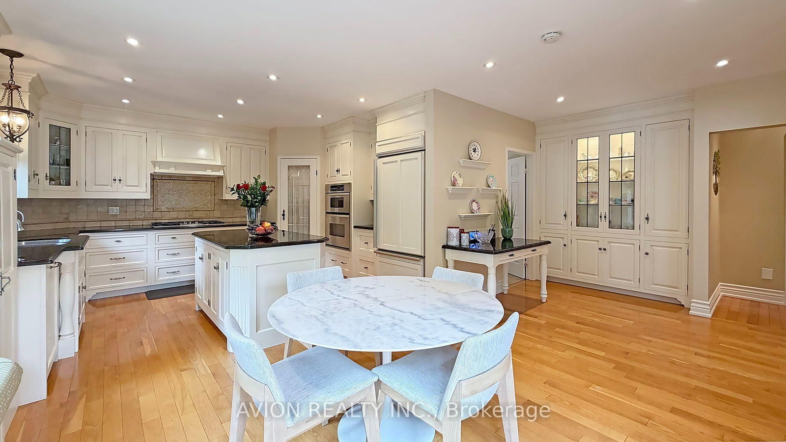 2068 Nipigon Drive • Oakville, ON photo 18