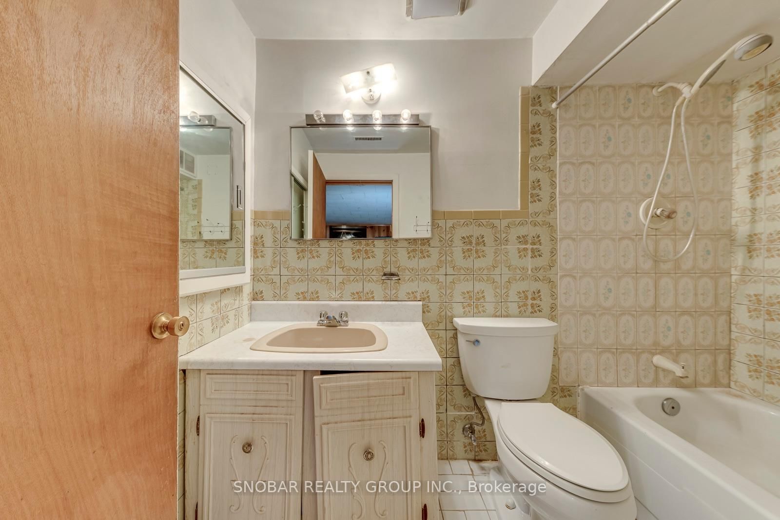 42 Newstead Road • Toronto, ON photo 26