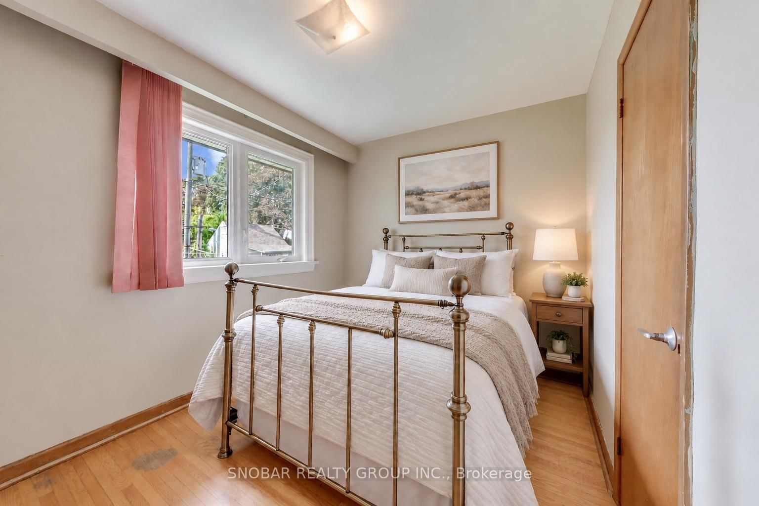 42 Newstead Road • Toronto, ON photo 6