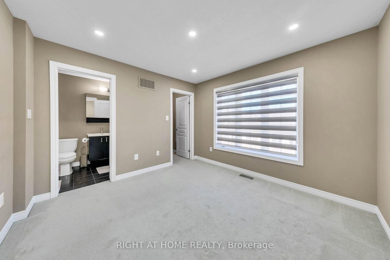 397 Hardwick Oakville,ON L6H 0P7 — Photo 12