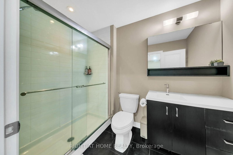 397 Hardwick Oakville,ON L6H 0P7 — Photo 13