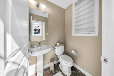 397 Hardwick Oakville,ON L6H 0P7 — Photo 17