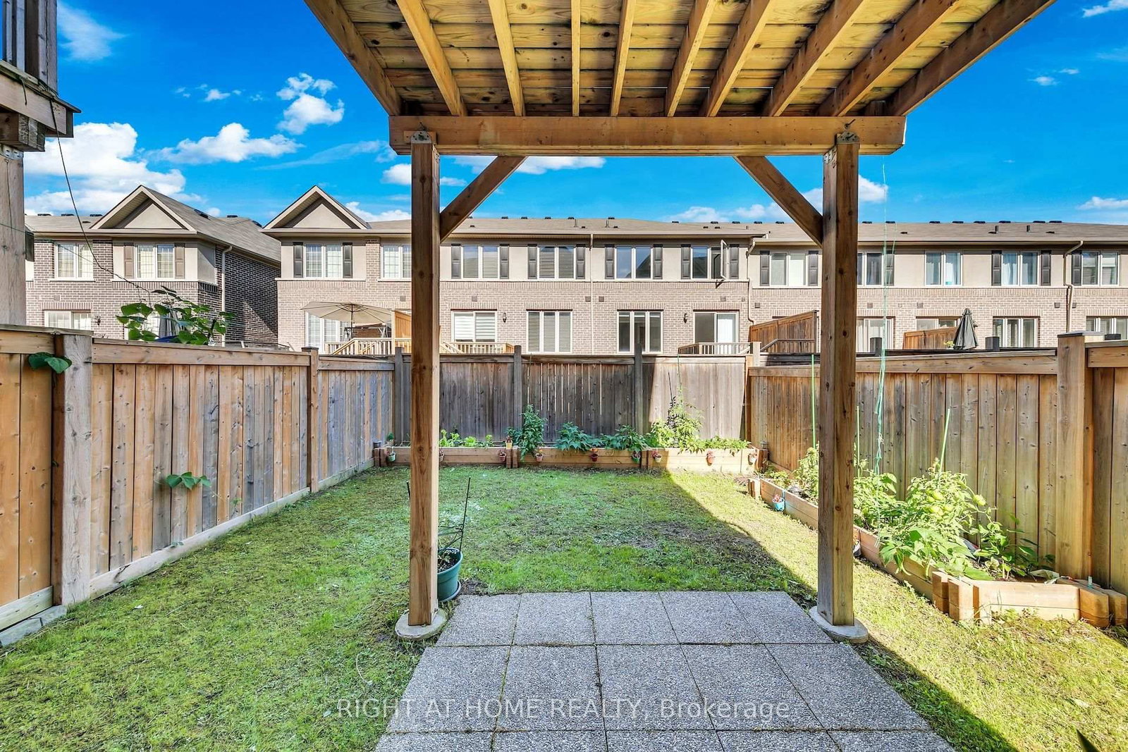 397 Hardwick Common Drive • Oakville, ON photo 4