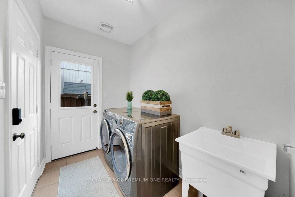14 Atchison Drive • Caledon, ON photo 17