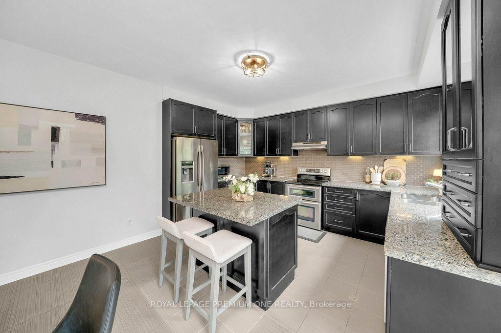 14 Atchison Drive • Caledon, ON photo 9