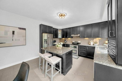 14 Atchison Drive • Caledon, ON photo 9