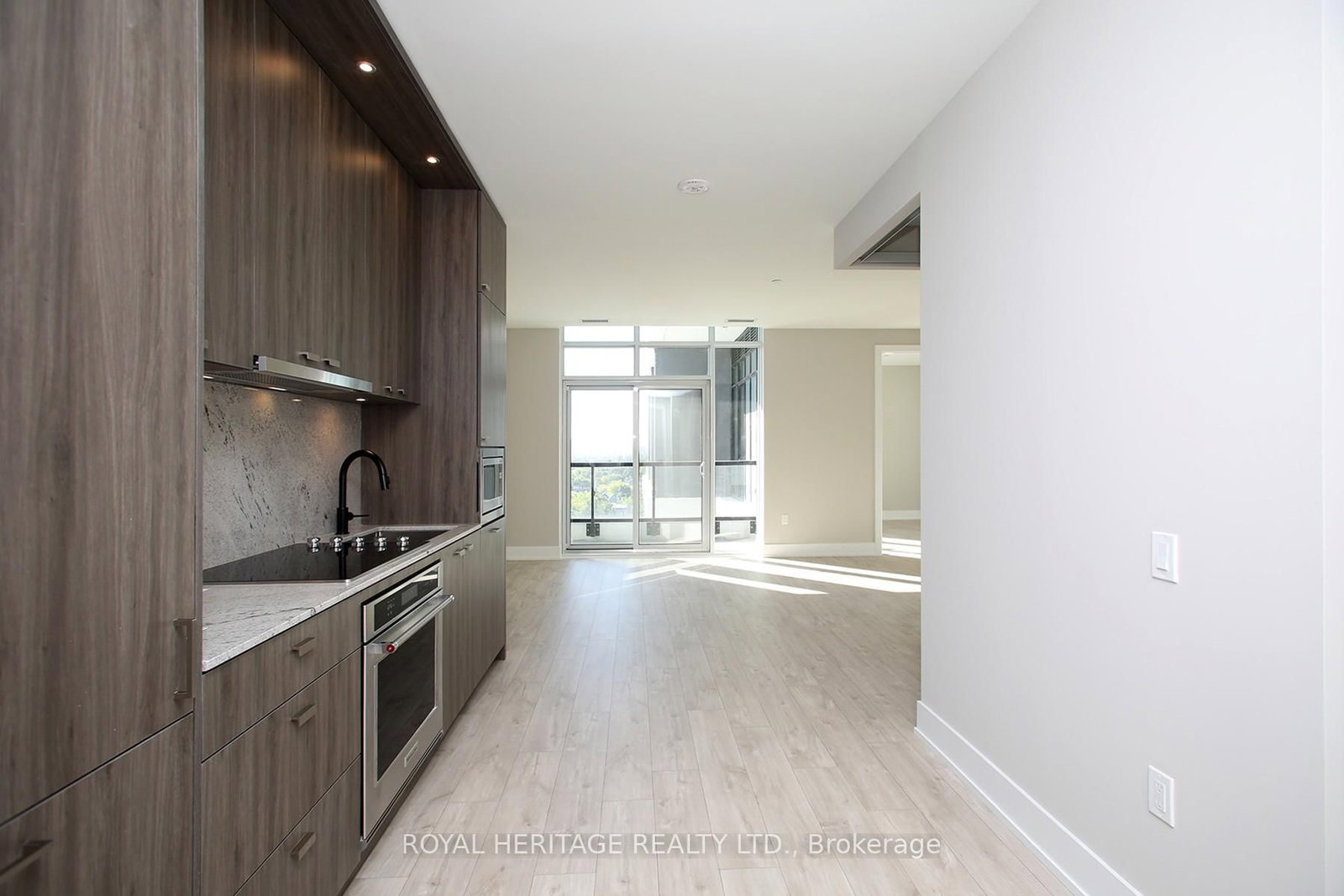 858 Dupont Street • #Ph39 • Toronto, ON photo 12