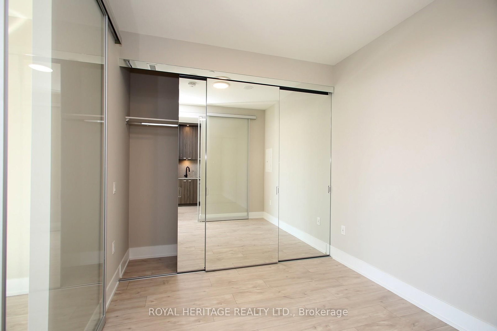 858 Dupont Street • #Ph39 • Toronto, ON photo 25