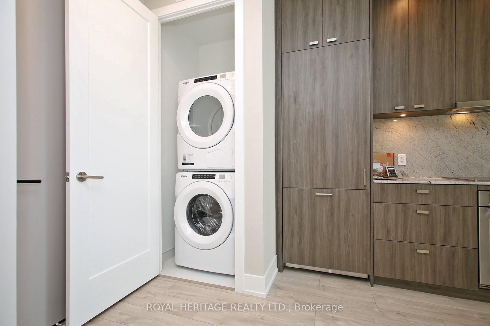 858 Dupont Street • #Ph39 • Toronto, ON photo 26