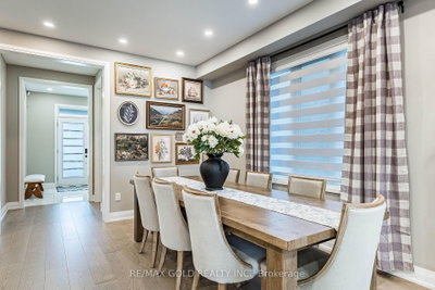 19 Trellanock Road • Brampton, ON photo 6
