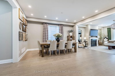 19 Trellanock Road • Brampton, ON photo 8