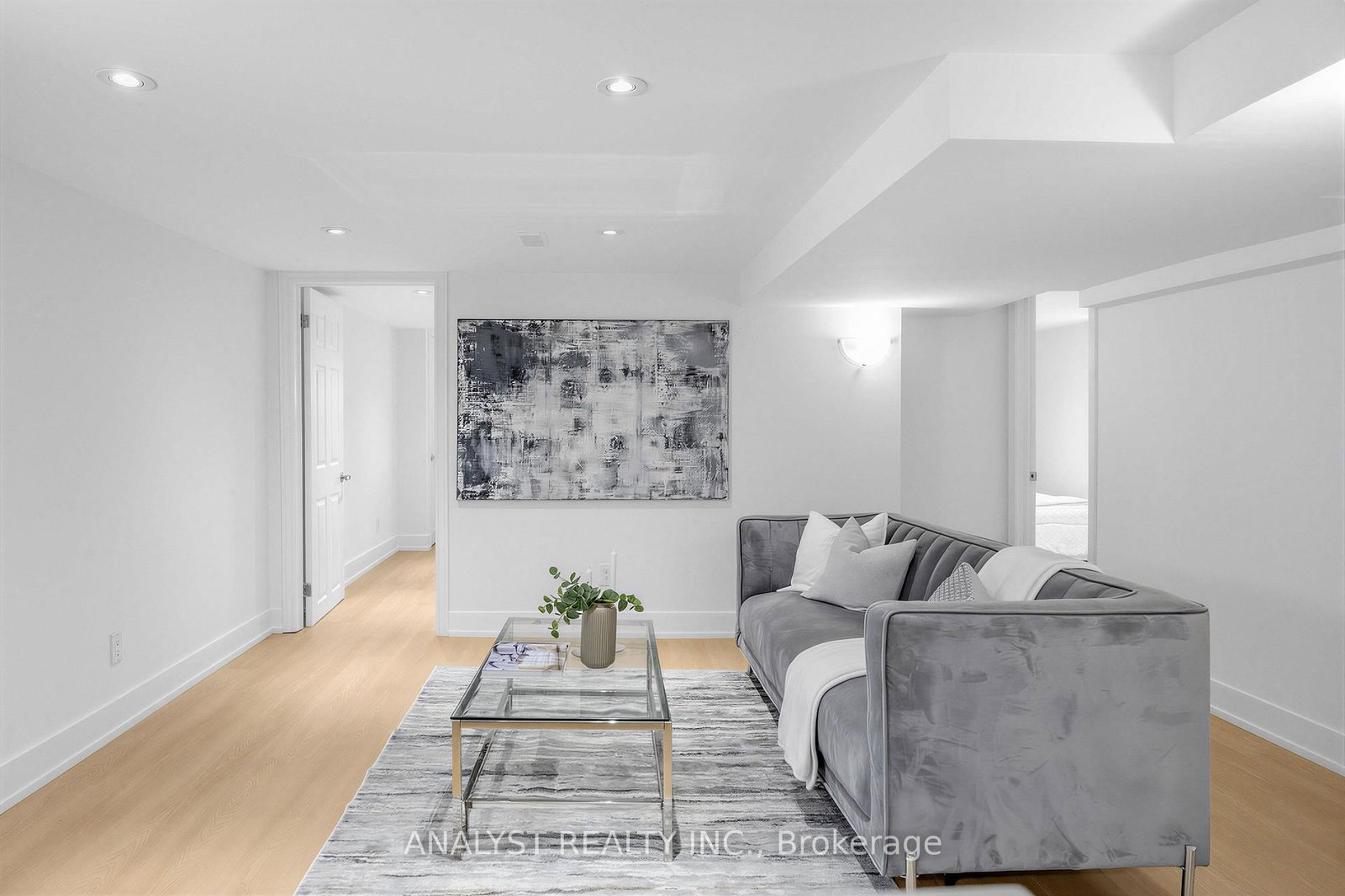 Lower Level - 39 Chartwell Road, Toronto 5