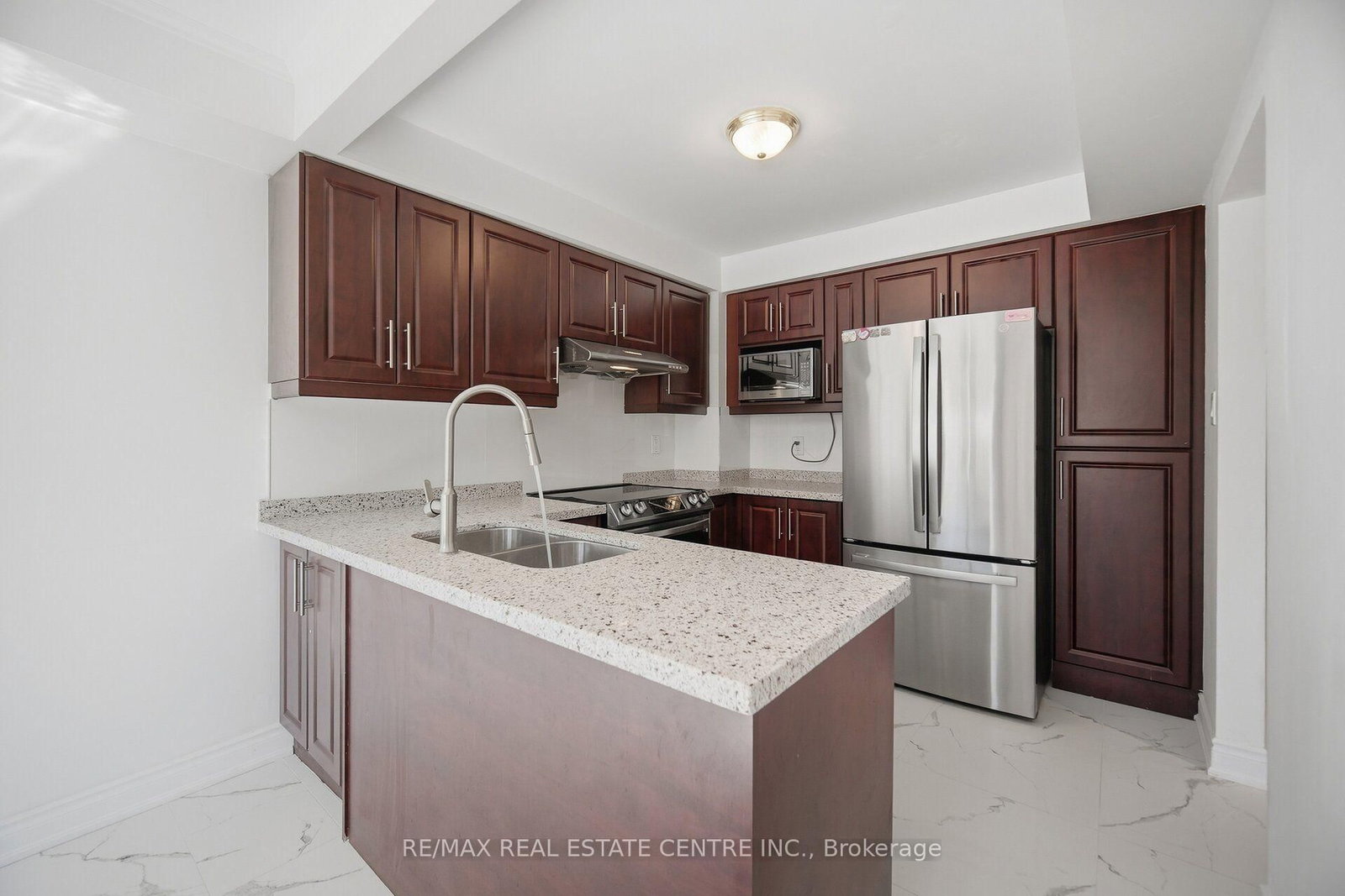 4569 Pemmican Trail • Mississauga, ON photo 14