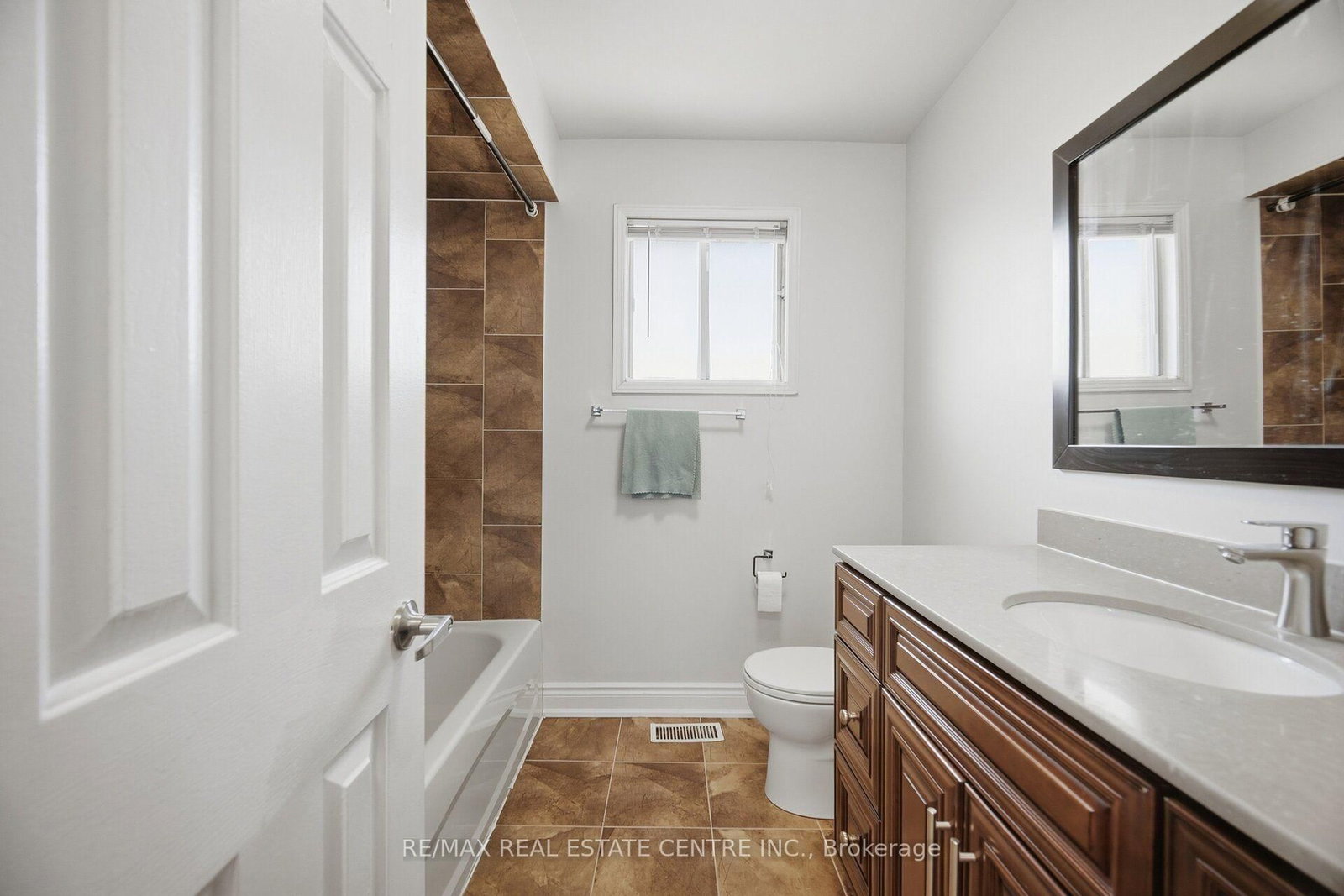 4569 Pemmican Trail • Mississauga, ON photo 29