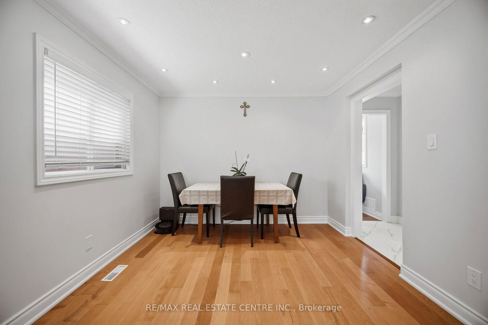 4569 Pemmican Trail • Mississauga, ON photo 9