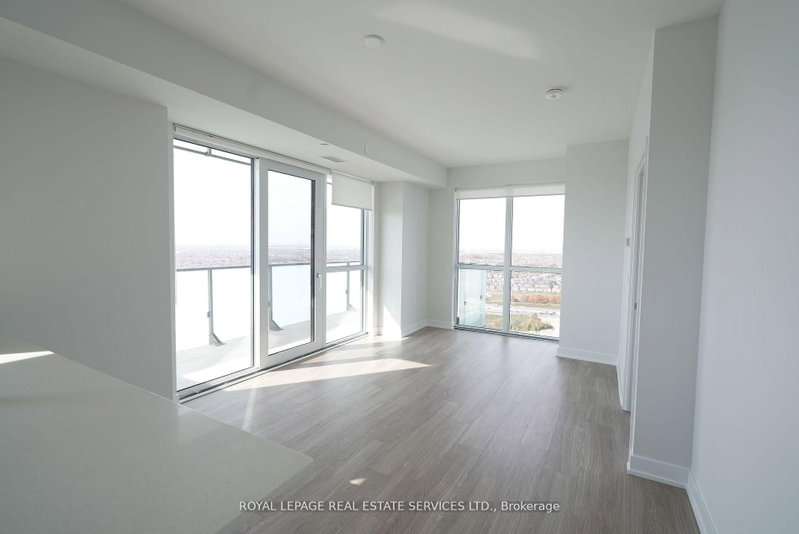 2701 - 4130 Parkside Village