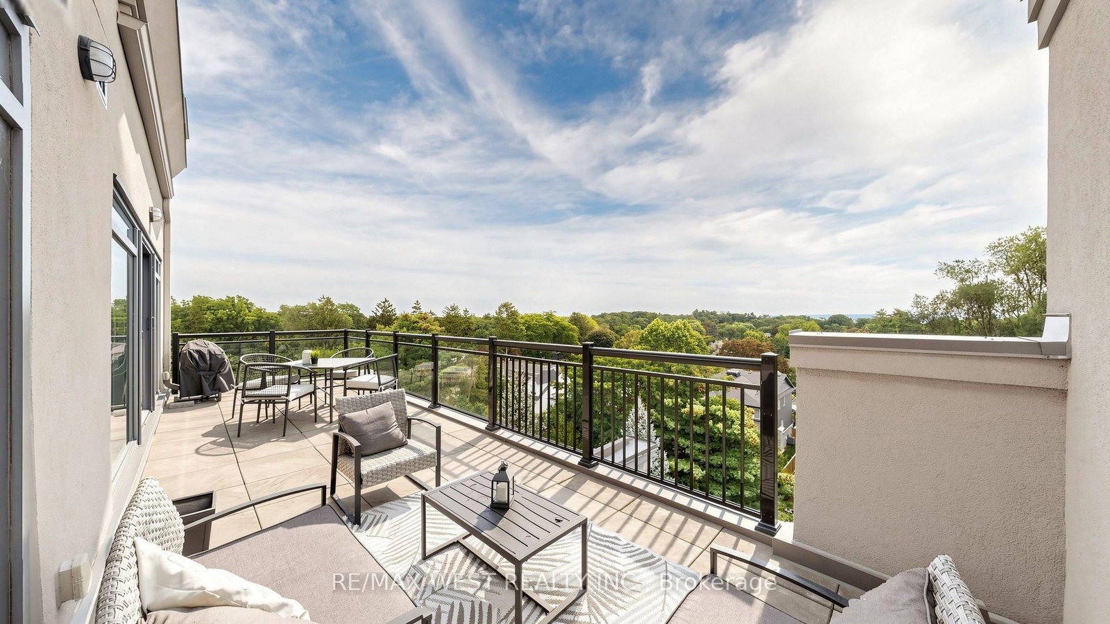 34 Plains Road E • #605 • Burlington, ON photo 14