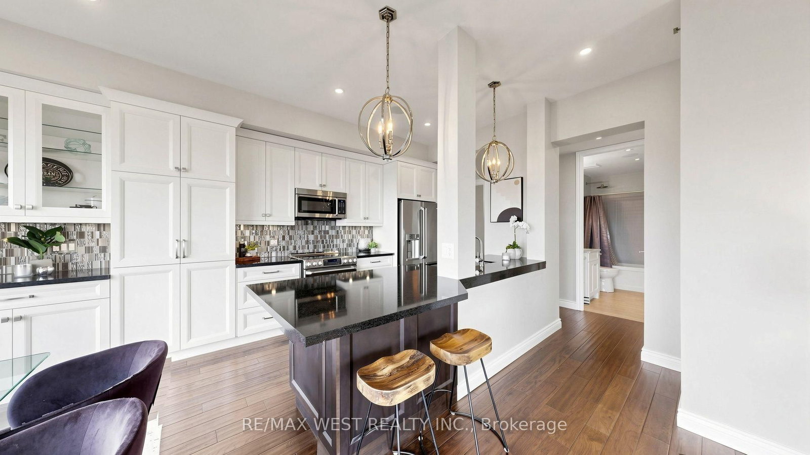 34 Plains Road E • #605 • Burlington, ON photo 8
