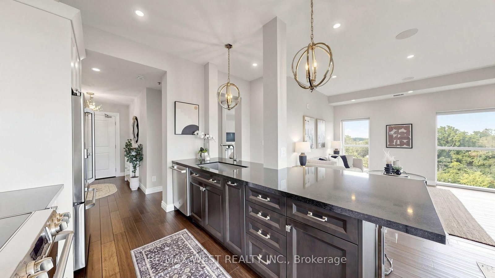 34 Plains Road E • #605 • Burlington, ON photo 9