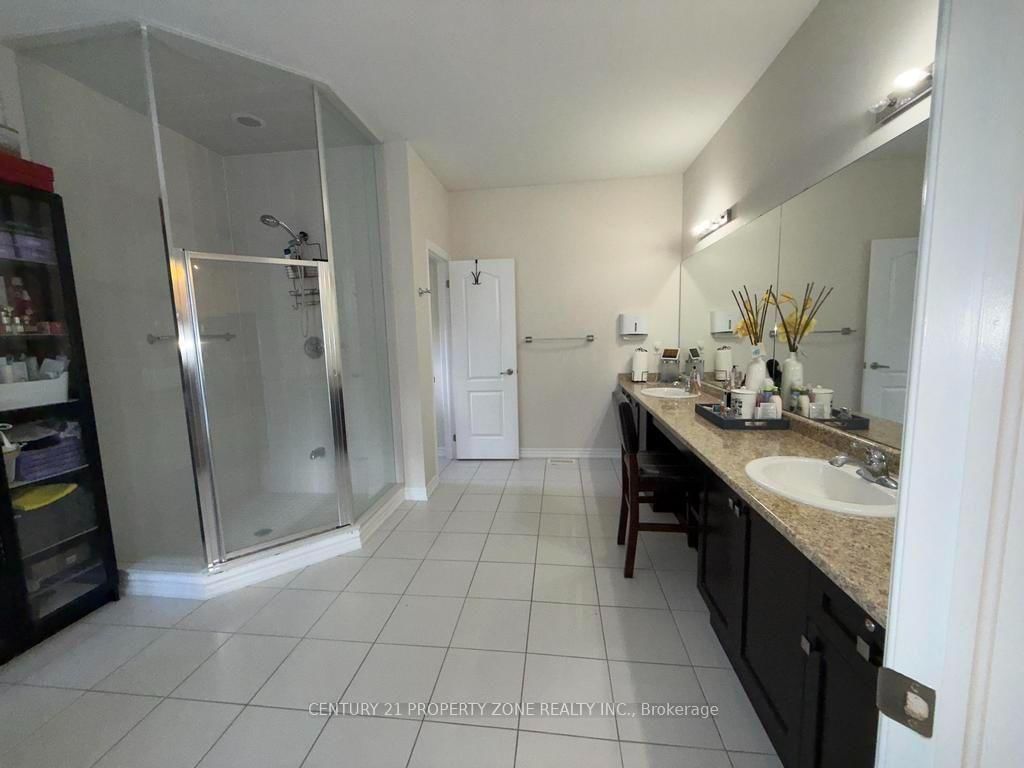 123 Upper Canada Court • Halton Hills, ON photo 20