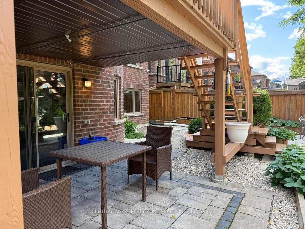 123 Upper Canada Court • Halton Hills, ON photo 36