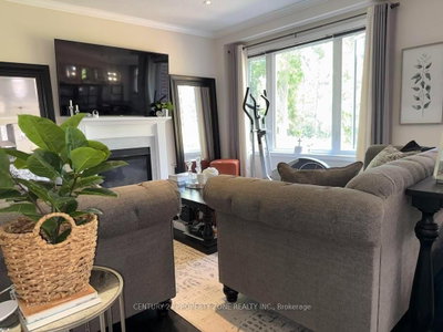 123 Upper Canada Court • Halton Hills, ON photo 9