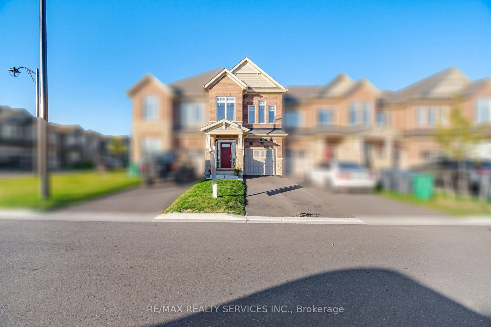 33 Sparrowbrook Street • Caledon, ON photo 44