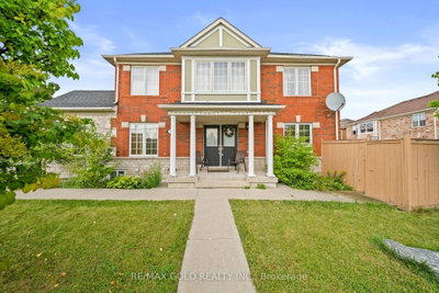 1 Slipneedle Brampton,ON L6S 6L4 — Photo 1