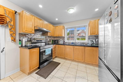 1 Slipneedle Brampton,ON L6S 6L4 — Photo 13
