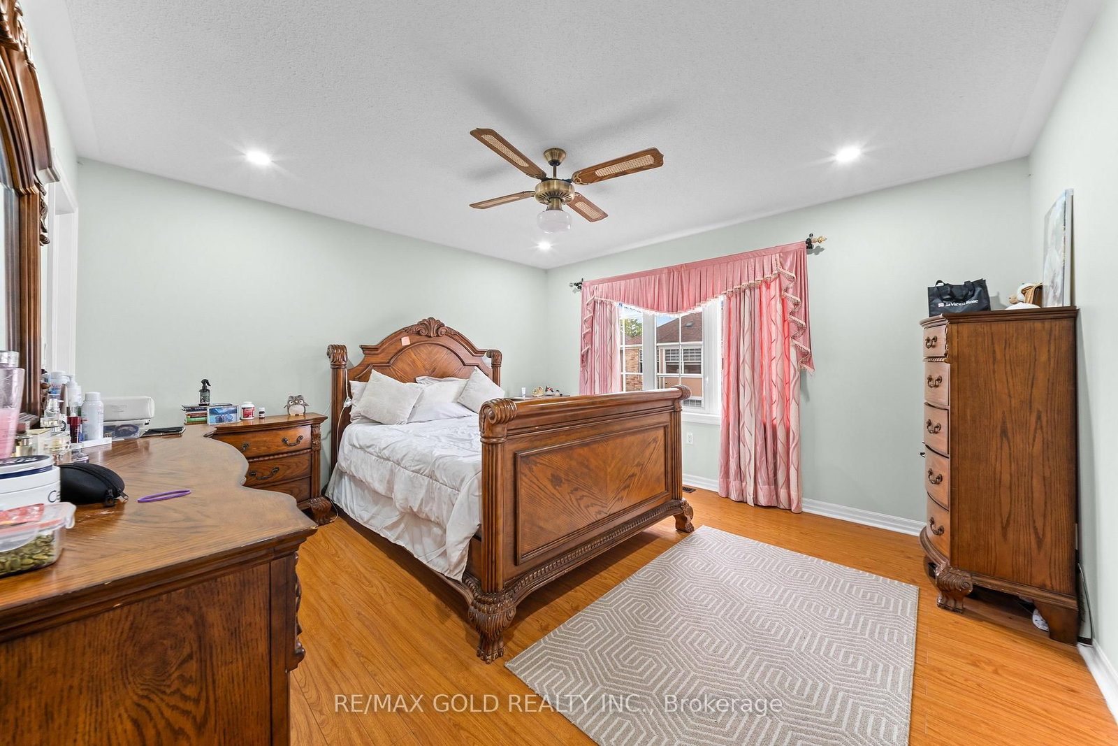 1 Slipneedle Street • Brampton, ON photo 26