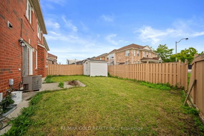 1 Slipneedle Brampton,ON L6S 6L4 — Photo 31