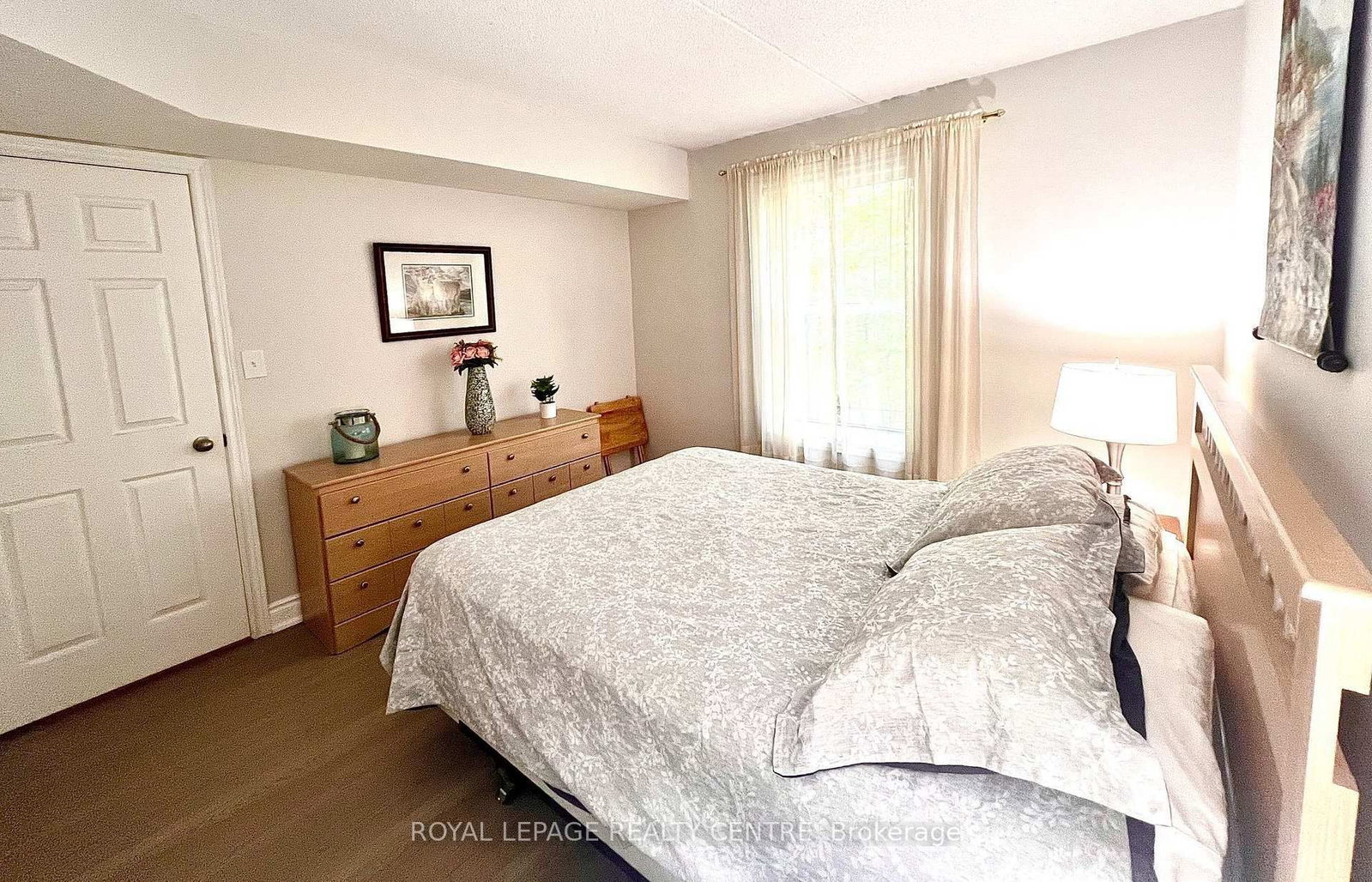 2040 Cleaver Avenue • #115 • Burlington, ON photo 10