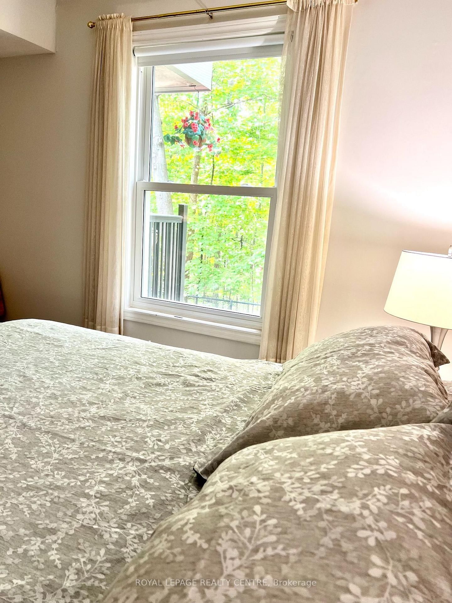 2040 Cleaver Avenue • #115 • Burlington, ON photo 12