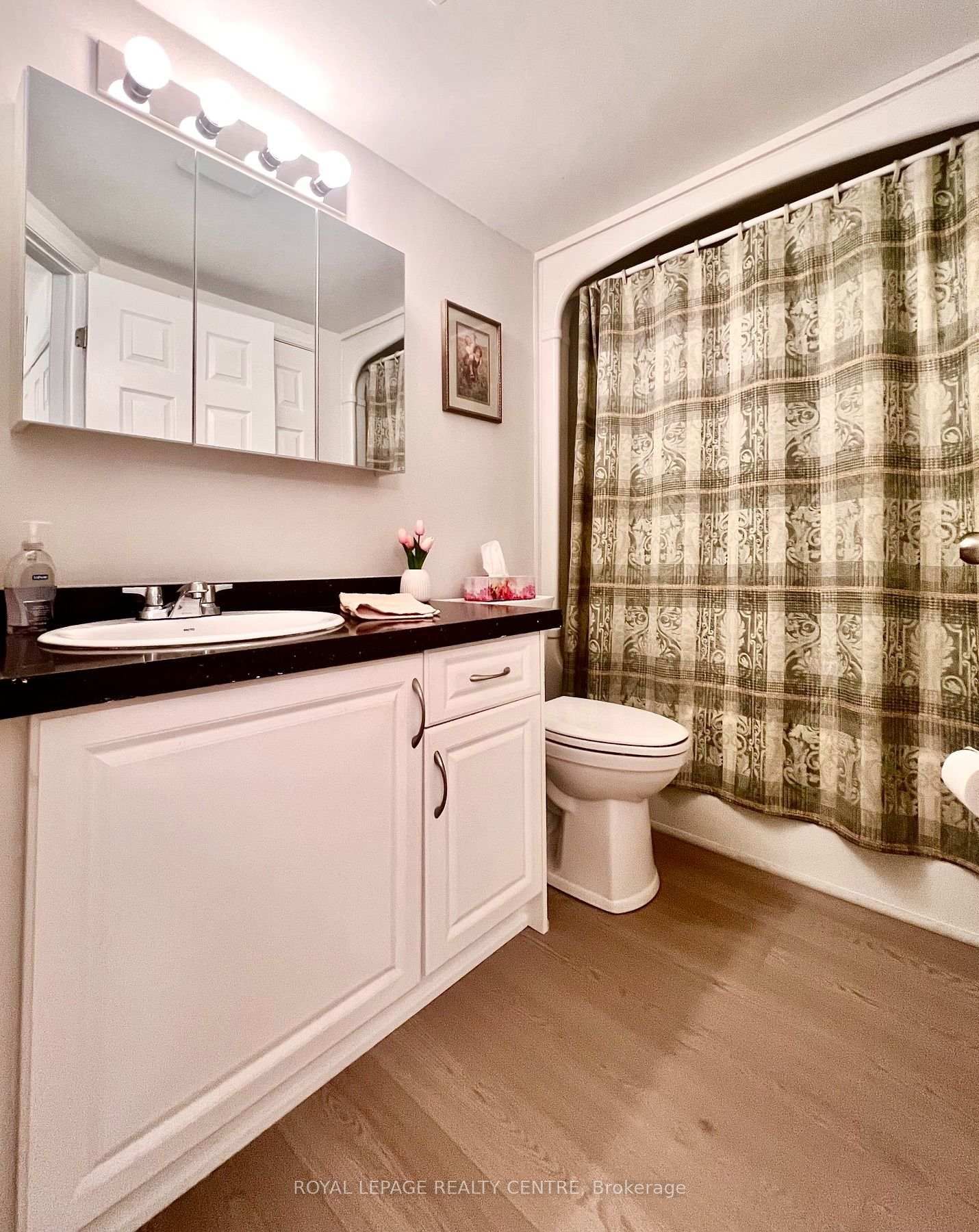 2040 Cleaver Avenue • #115 • Burlington, ON photo 13
