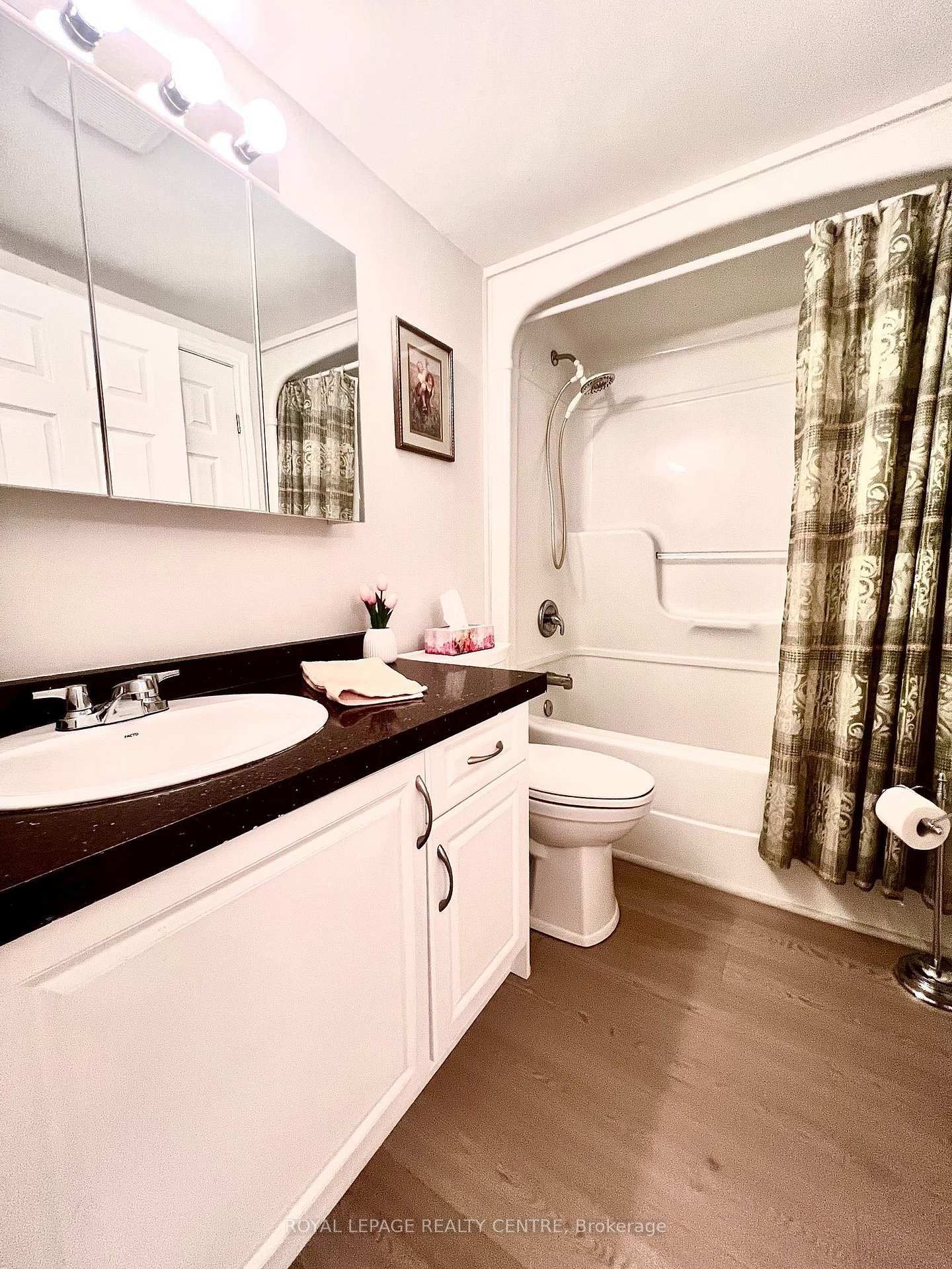 2040 Cleaver Avenue • #115 • Burlington, ON photo 14