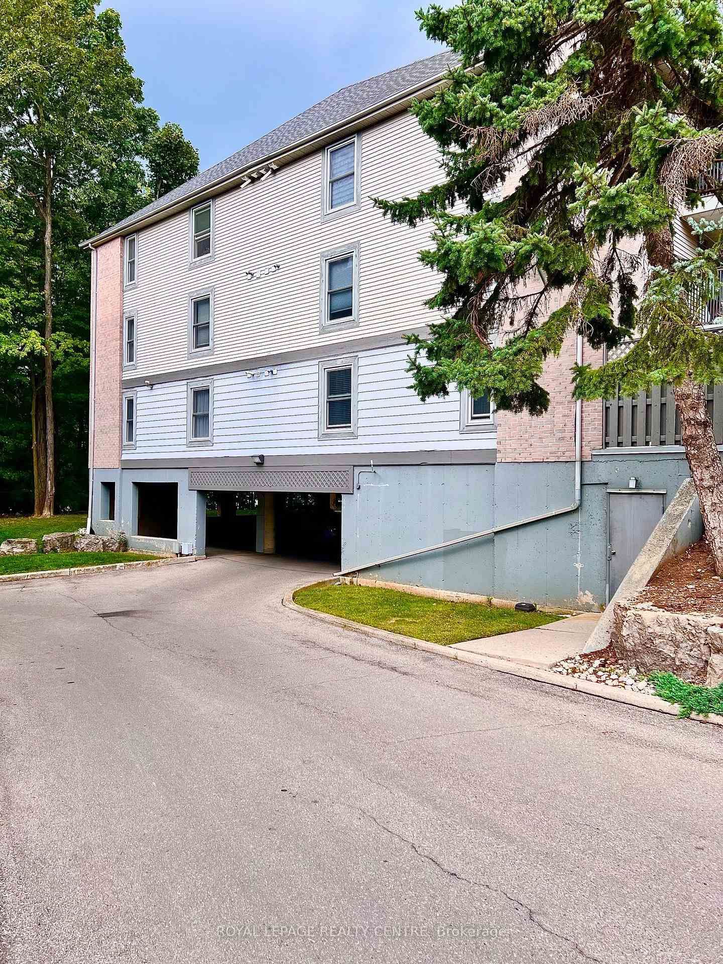 2040 Cleaver Avenue • #115 • Burlington, ON photo 20