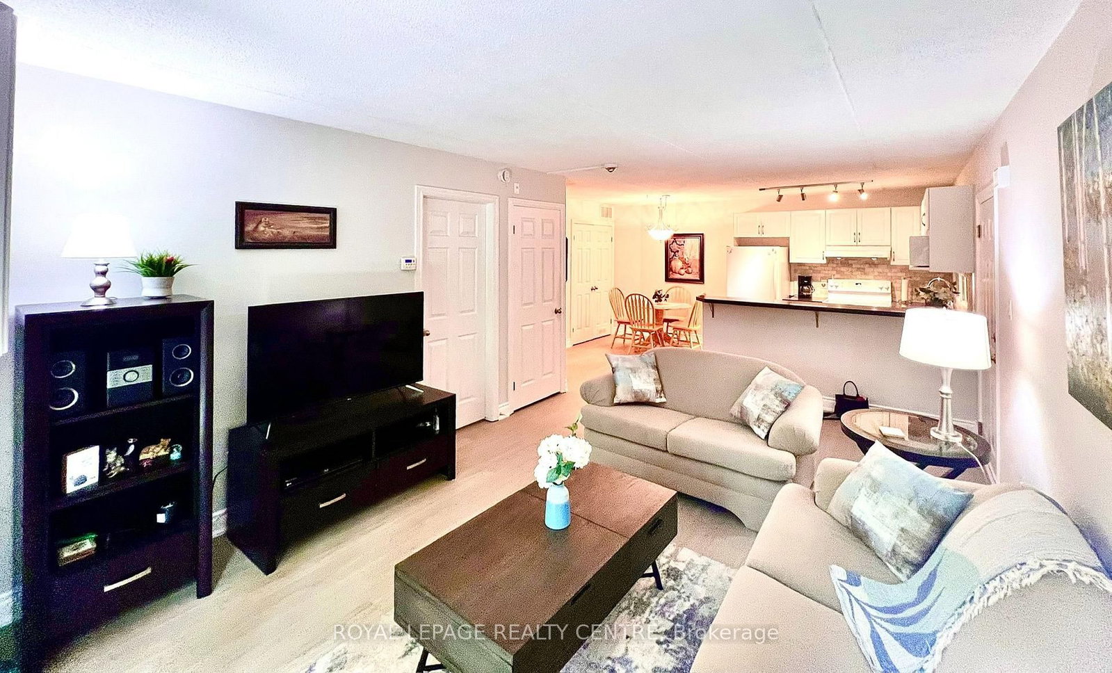 2040 Cleaver Avenue • #115 • Burlington, ON photo 3