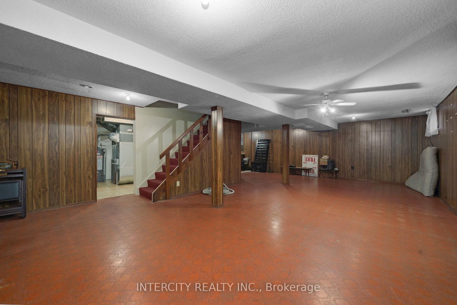 72 Chiswick Avenue • Toronto, ON photo 31