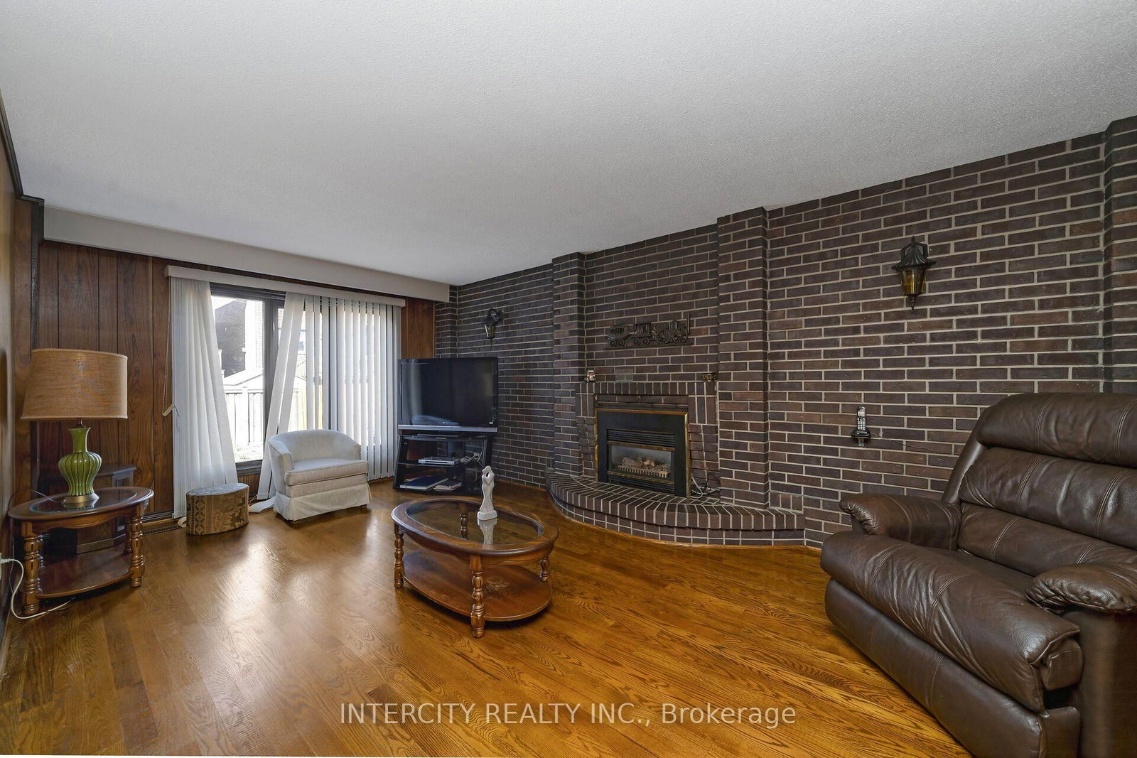 72 Chiswick Avenue • Toronto, ON photo 36