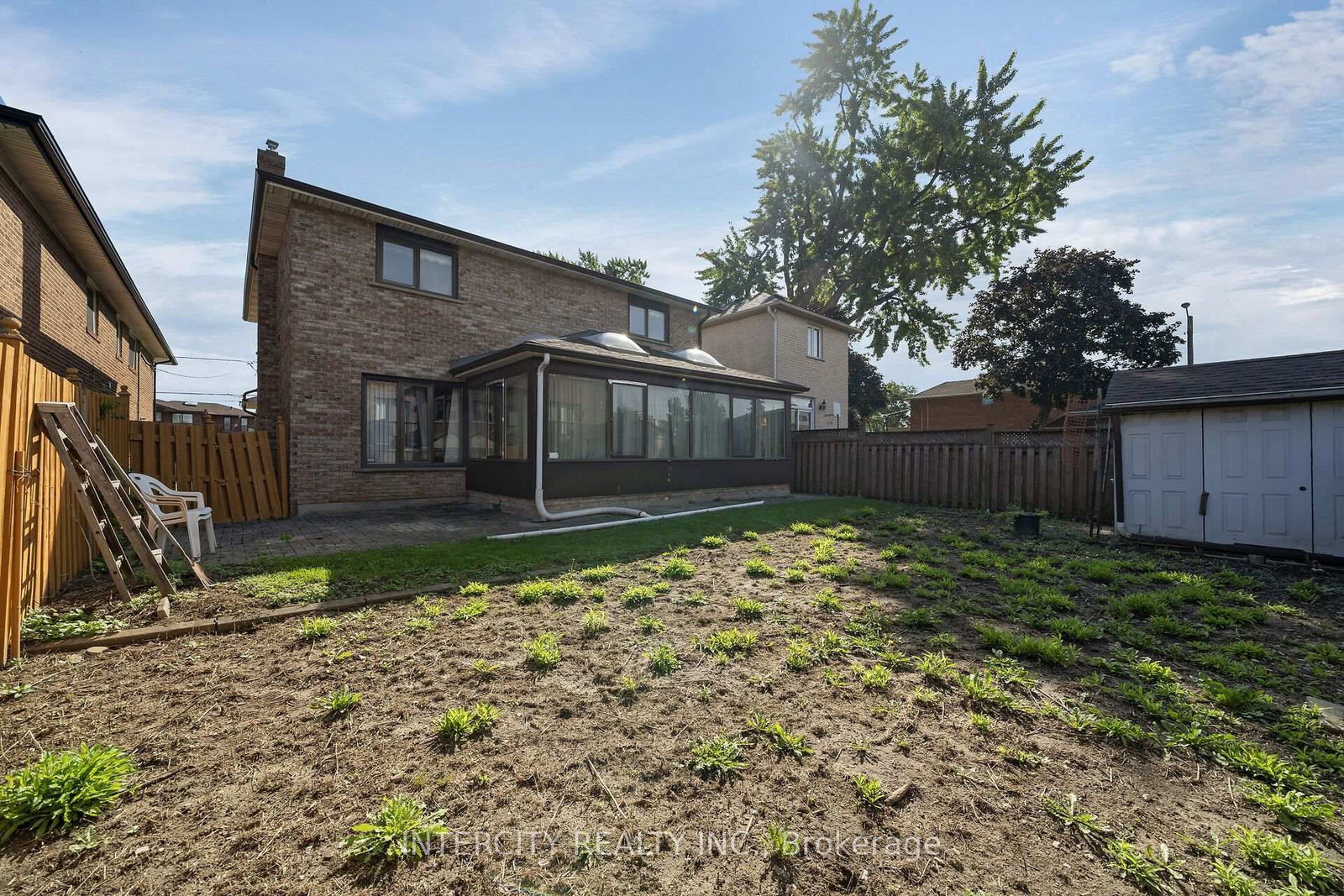 72 Chiswick Avenue • Toronto, ON photo 39