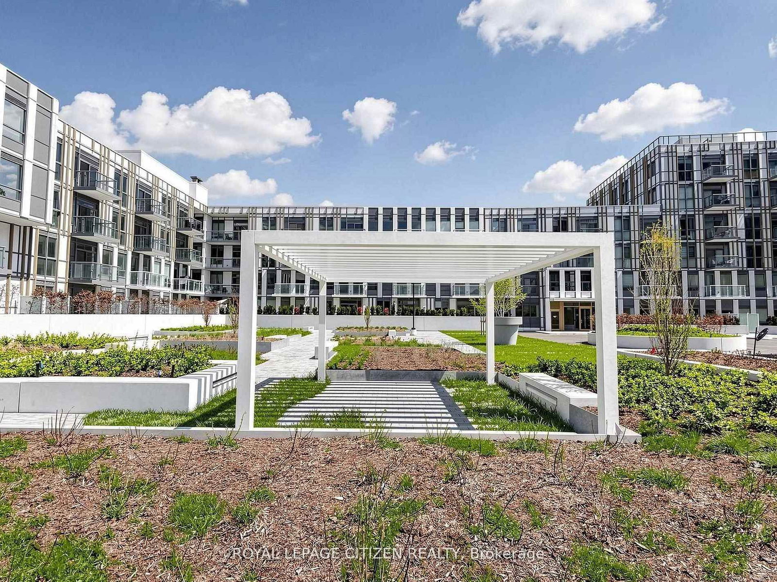 1005 Dundas Street • #142 • Oakville, ON photo 22