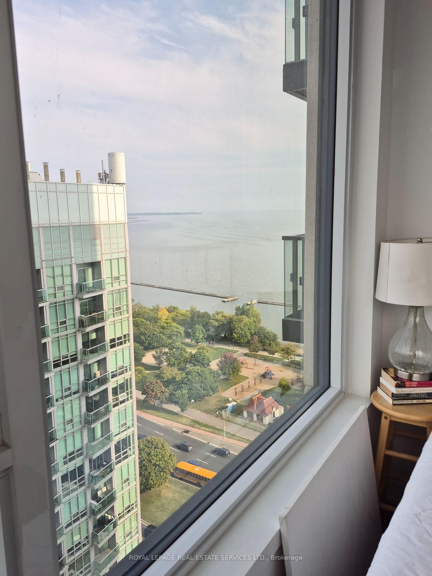 2302-1926 Lake Shore Blvd, Toronto, view 14