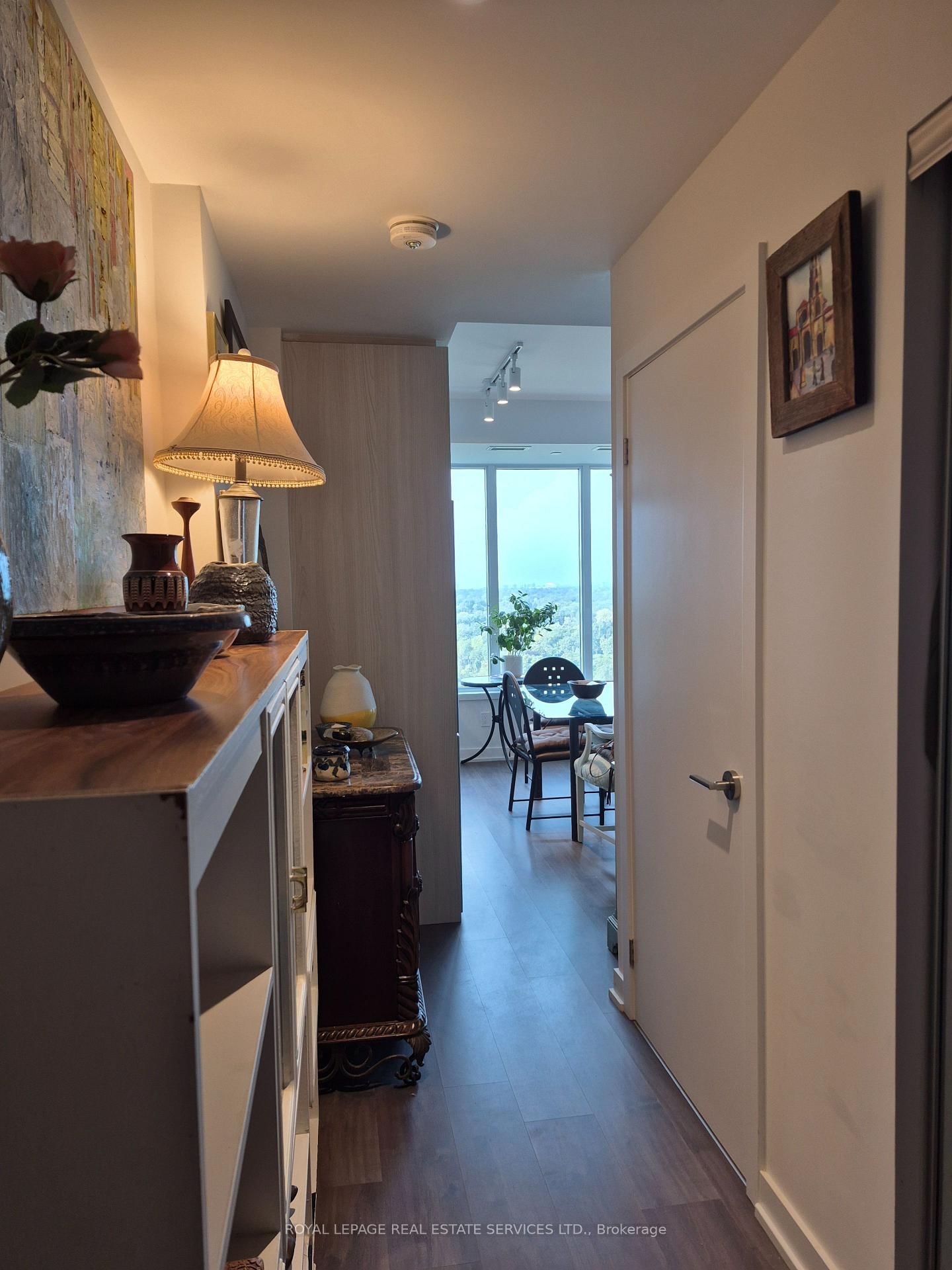 2302-1926 Lake Shore Blvd, Toronto, view 5