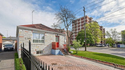 2 Ellins Avenue • Toronto, ON photo 2