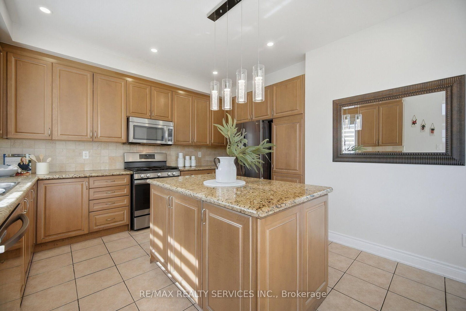 68 Southlake Boulevard • Brampton, ON photo 12