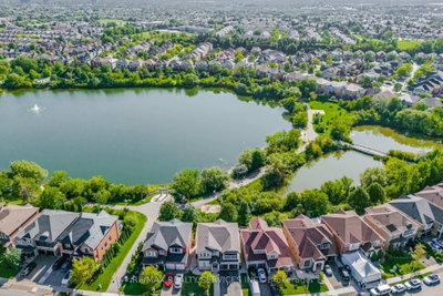 68 Southlake Boulevard • Brampton, ON photo 3