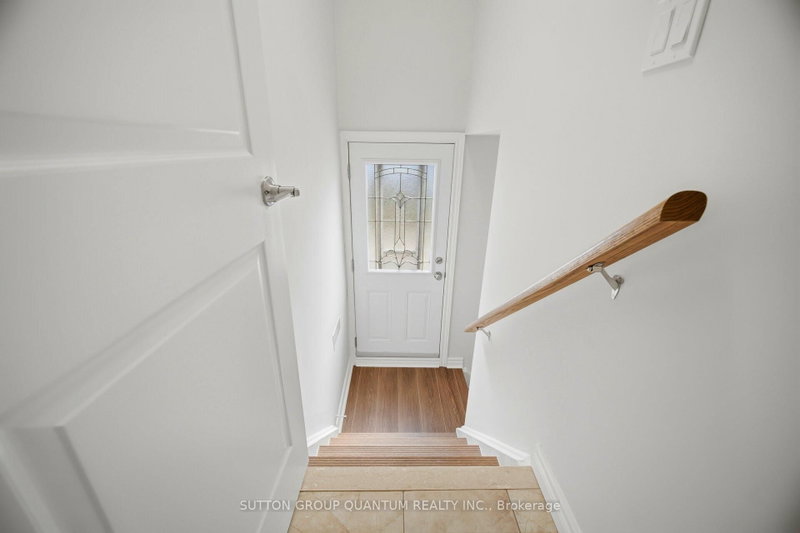 126 Angelene Mississauga,ON L5G 1X2 — Photo 21