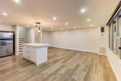 11 Wincott Drive • #1215 • Toronto, ON photo 3