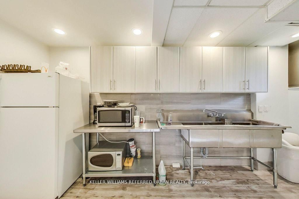 11 Wincott Drive • #1215 • Toronto, ON photo 30