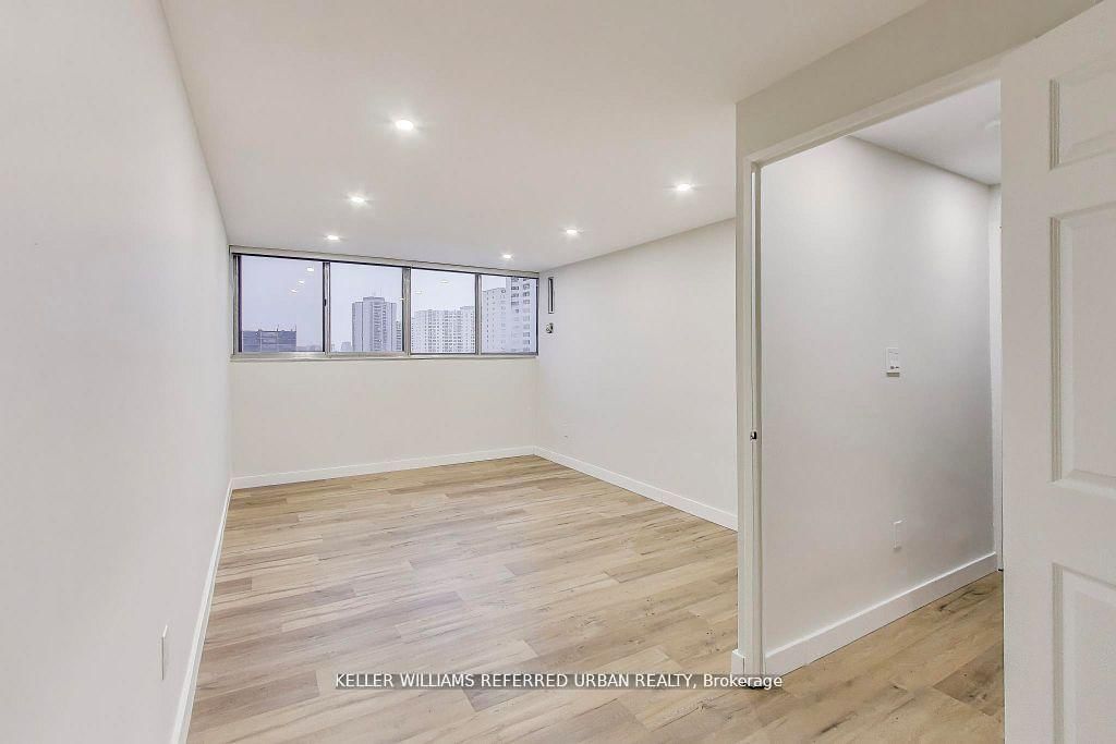 11 Wincott Drive • #1215 • Toronto, ON photo 8